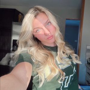 Meet your Posher, Linda